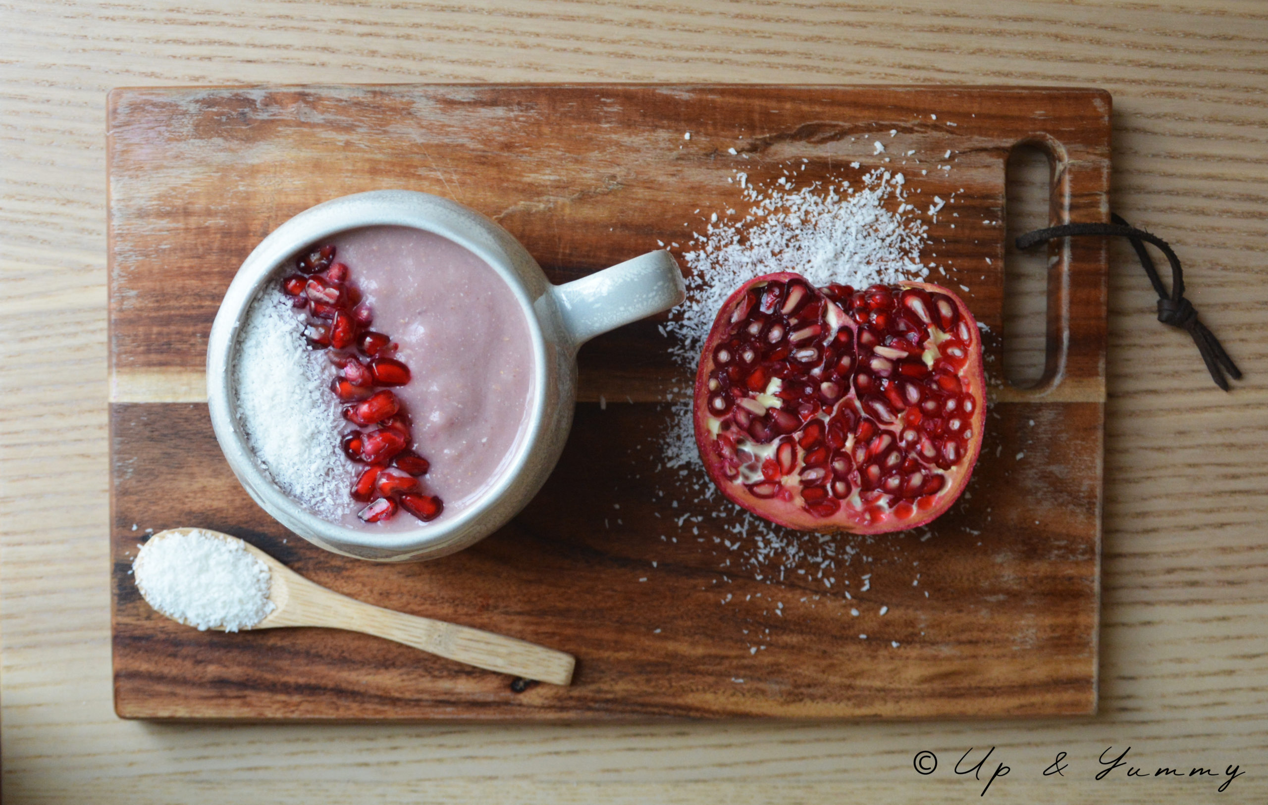 Pomegranate Apple Banana Smoothie Bowl • Easy Recipe • Up&Yummy