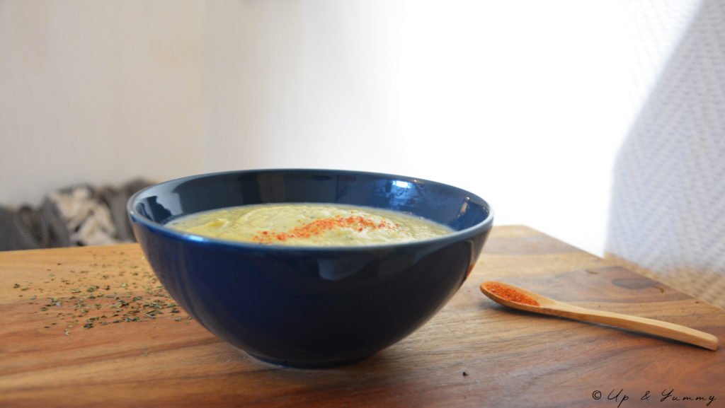 Chilled Chickpeas Artichokes and Cucumber Soup. Soupe froide pois chiches, artichauts et concombre